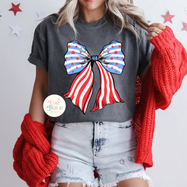 PATRIOTIC BOW GRAPHIC T-SHIRT